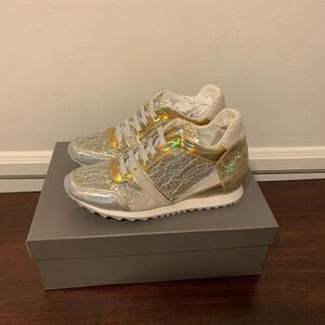 Tosca Blu Zeus Women’s metallic lace fashion sneaker size EU 37 or US 7 NIB
